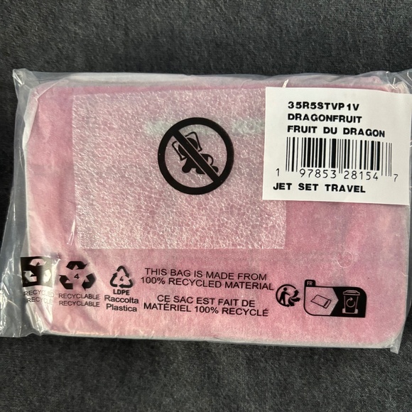 ONE BNWT Michael Kors Jet Set Travel Small Wallet Quilted Dragon Fruit - Picture 5 of 6